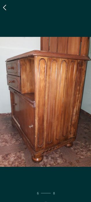 Cuier din lemn masiv