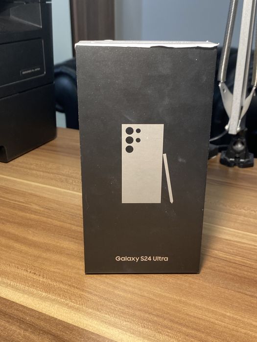 Samsung Galaxy s24 ultra • 512 GB • Titanium Gray