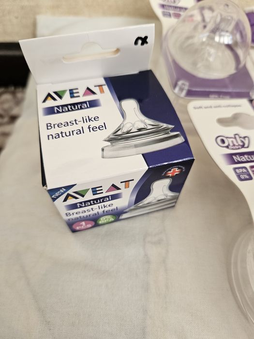 Hammasi yangi chaqaloqlar uchun butilka,soska va nasadkalar.