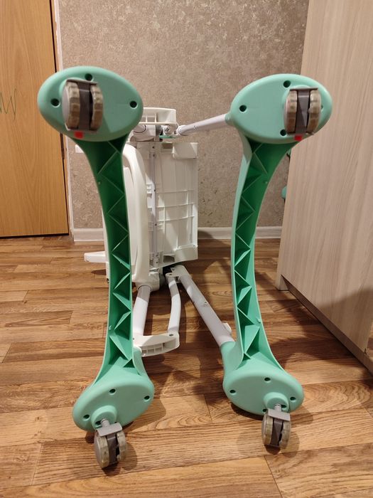 Стол для кормления.