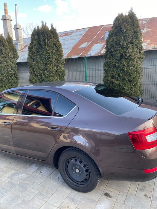 SKODA Octavia 2014 — imagine 3