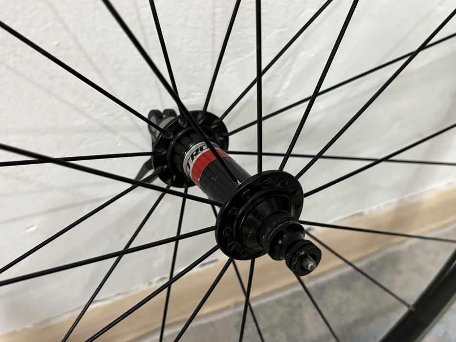 Пара колес RETROSPEC