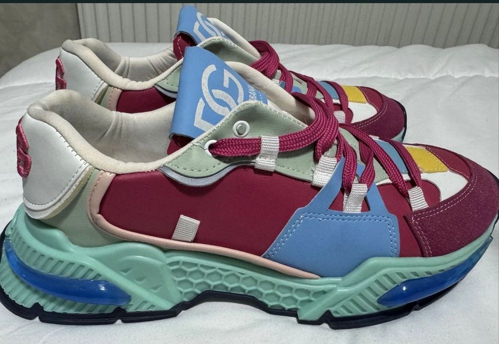 Vând Adidași Dolce &Gabana