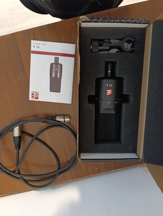 Микрофон SE Electronics X1 A черный
