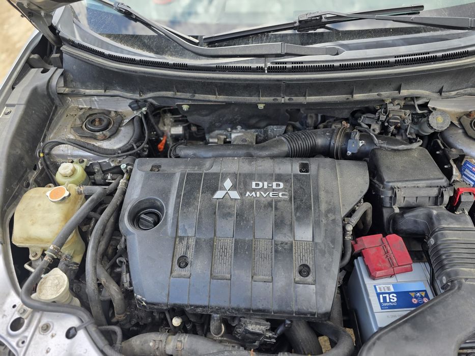 Vand Mitsubishi Outlander