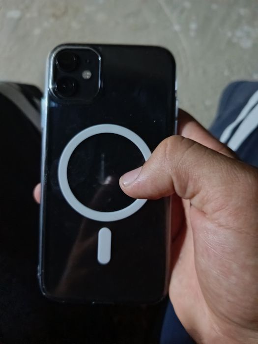 Iphone 11   81 yomks karopka dakmen bo