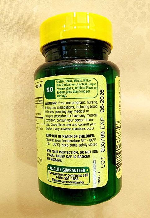 Продается витамин К-2 от Spring Valley, 100 mcg, 60 мягких капсул.