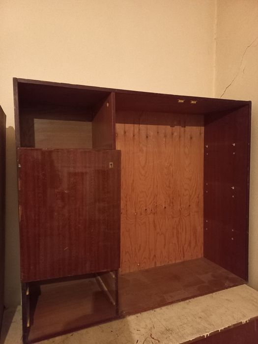 Мебель хар хил турдаги б/у