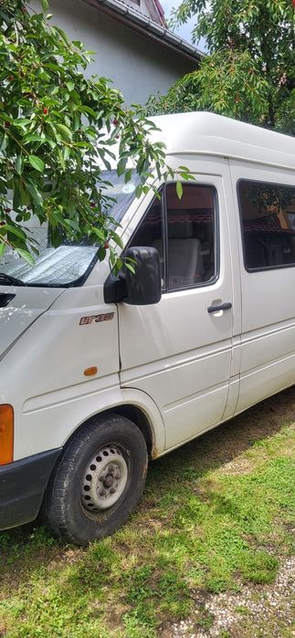 VOLKSWAGEN Transporter 2003 — imagine 3