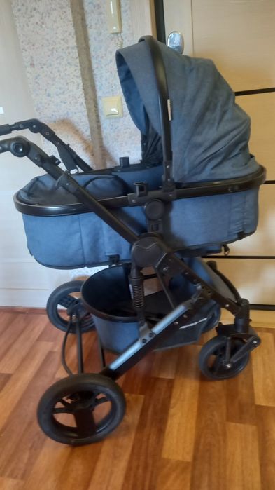 Продам коляску детскую