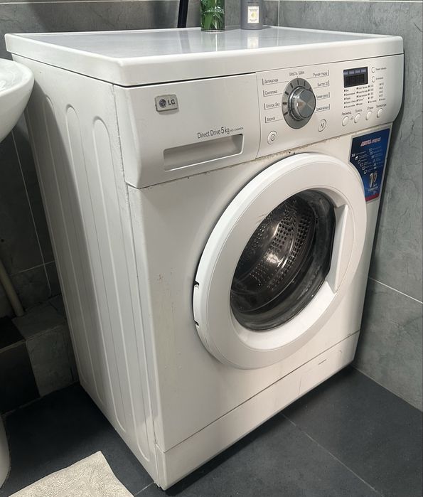Продам стиральную машину LG