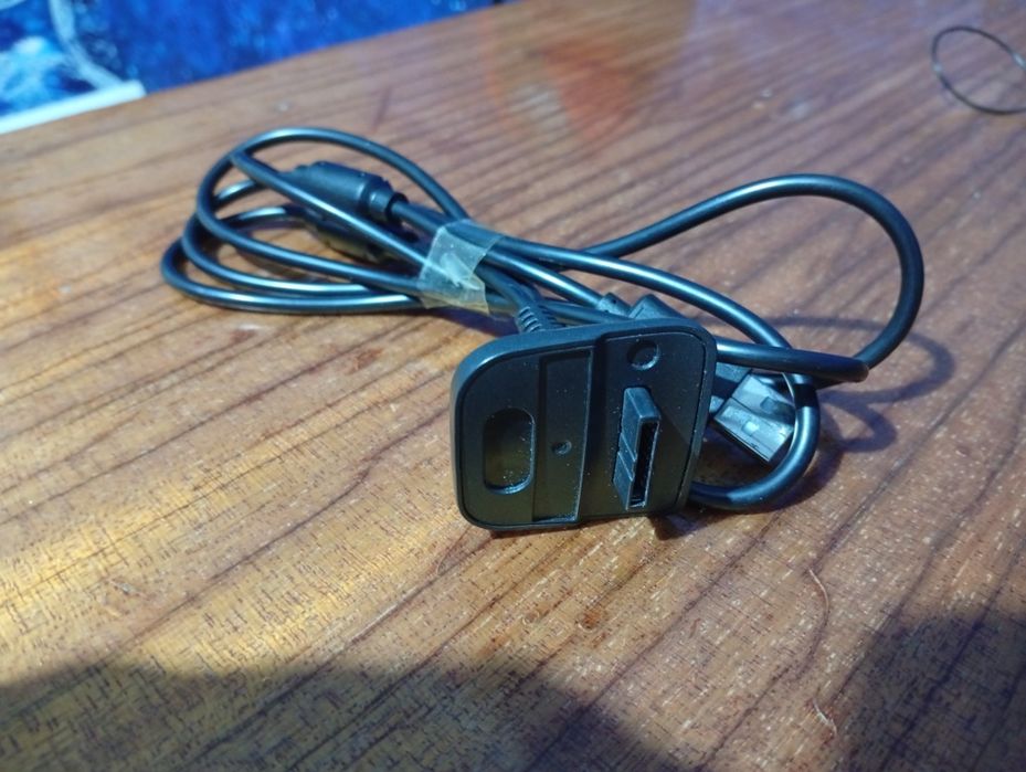 Продам зарятка на Xbox 360 slim