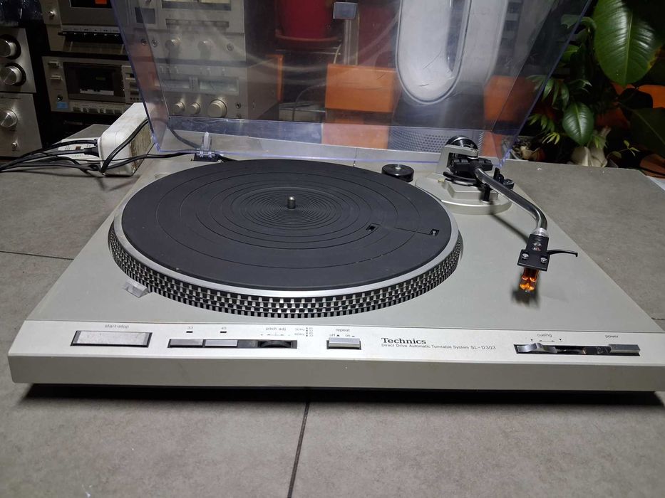 Pick-up Technics SL D303 direct drive
