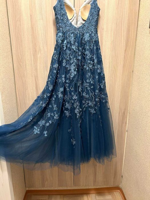 Официална / абитутиентска рокля - Marfil, Испания