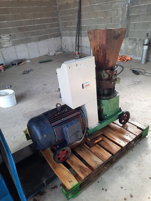 Машина за пелети Пелет преса