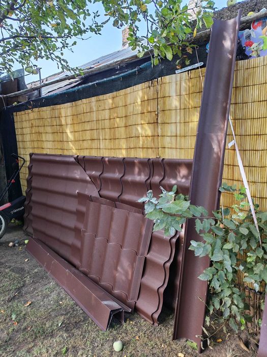 Vand 10mp de tabla acoperis Bilka