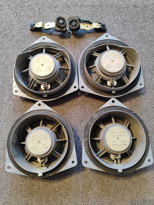 Колонки Тойота Марк2 100