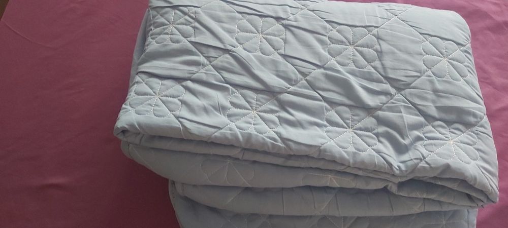 Наматрасники на кровать