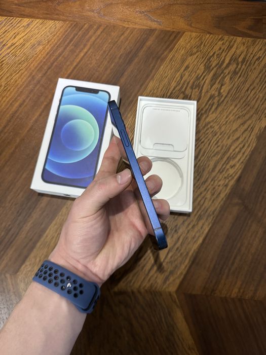 Iphone 12 blue не вскрывался без ремонта