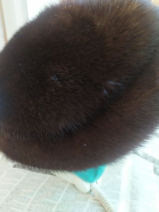 Продам норковые шапки