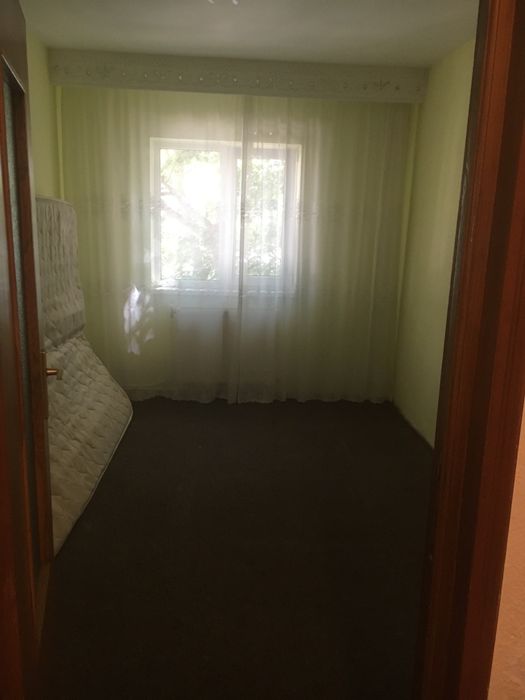 De vanzare 3 camere decomandat ETAJ 1