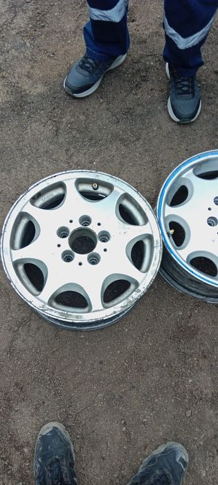 Продам диски 4 оригинал.