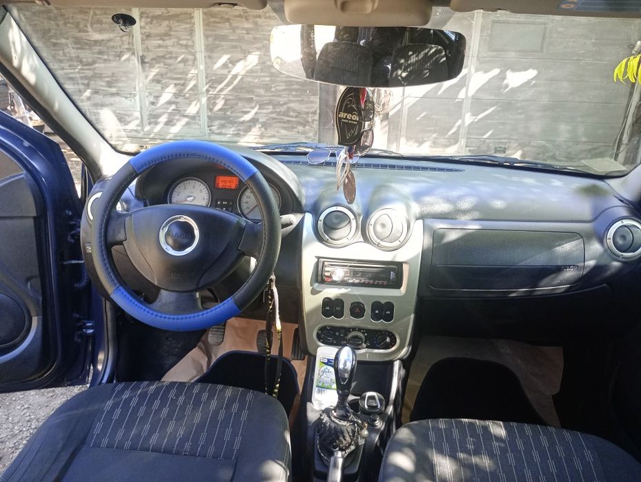 DACIA Logan 2012 — imagine 3