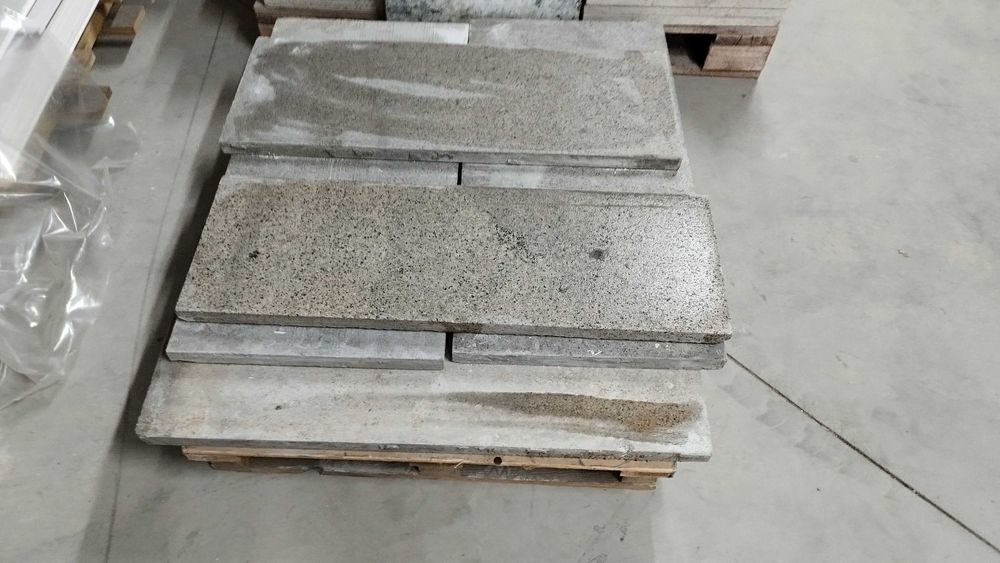 Гранитни плочи от български гранит 27 - 40/80/3