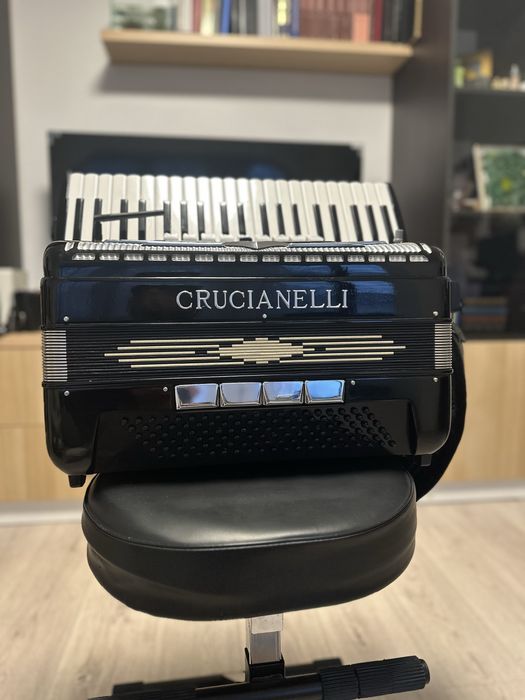 Acordeon midi Crucianelli (italian)
