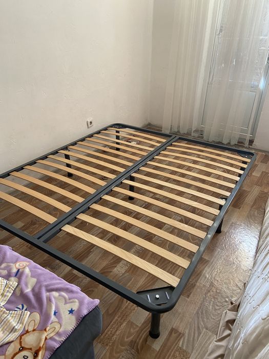 Кровать 200/160 продам срочно