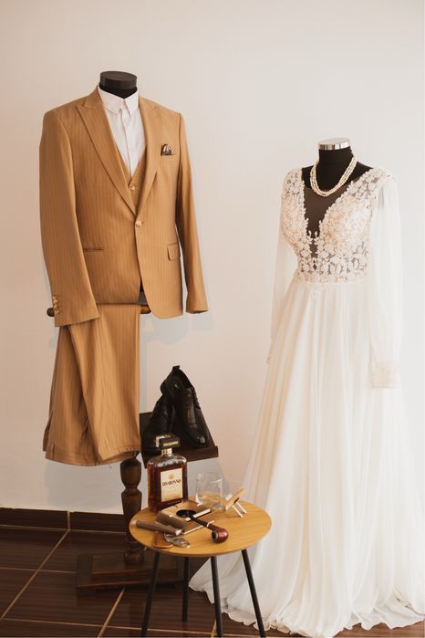 Inchiriez Busturi de Lux