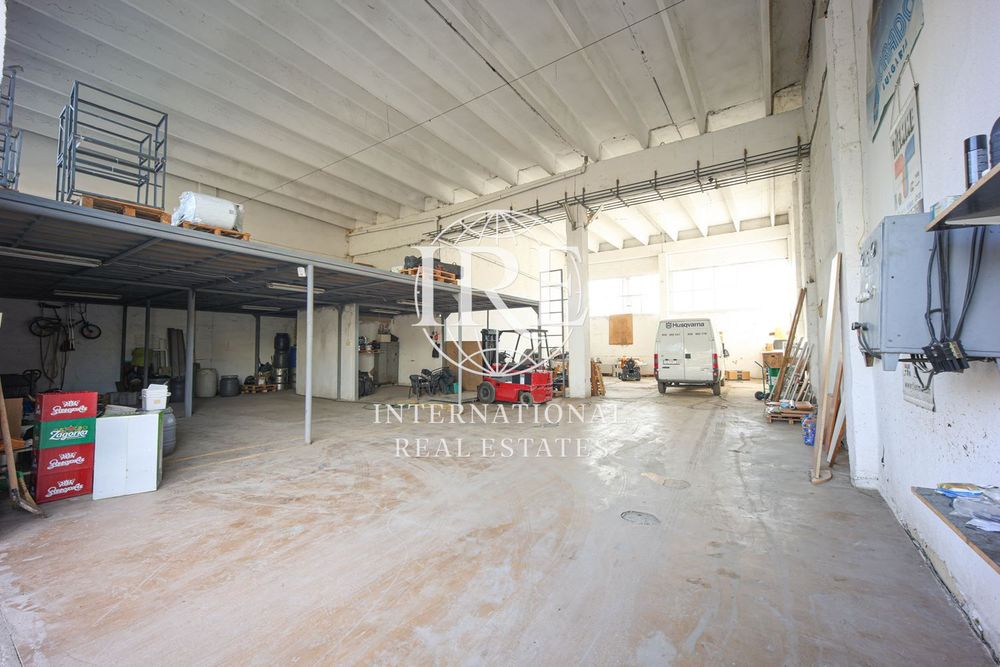 Склад в Добрич-Промишлена зона - Север площ 365 цена 184000