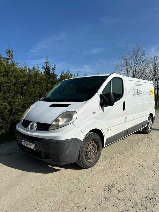 RENAULT Trafic 2013 — imagine 2