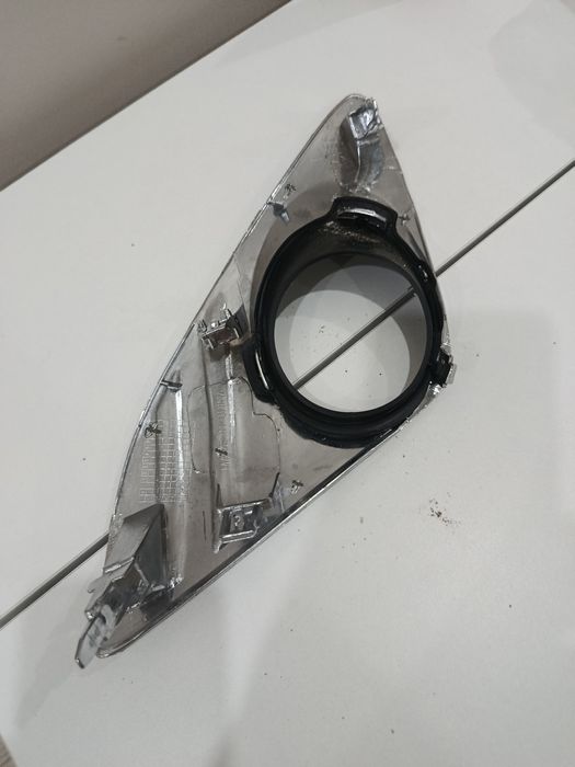 Продам очки туманки камри-50