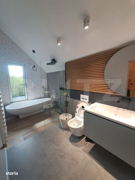 Casa individuala, 4 camere, 250 mp, P+M, zona Stupini