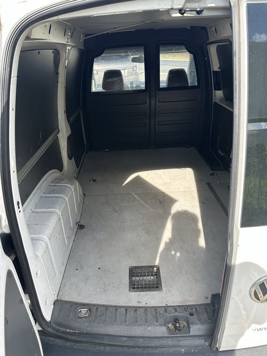 Ve caddy autoutilitara