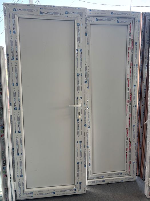 ПВЦ Дограма Врати