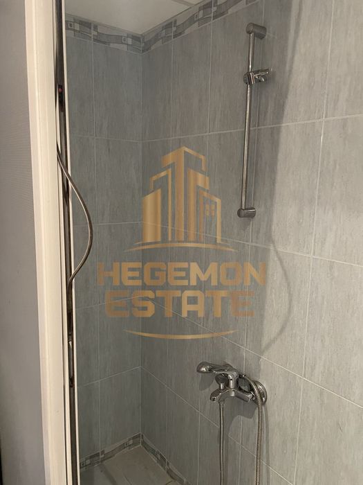 Продава се Двустаен апартамент в Варна, Цветен квартал - 57 кв.м за 2157 €/кв.м - Снимка #7