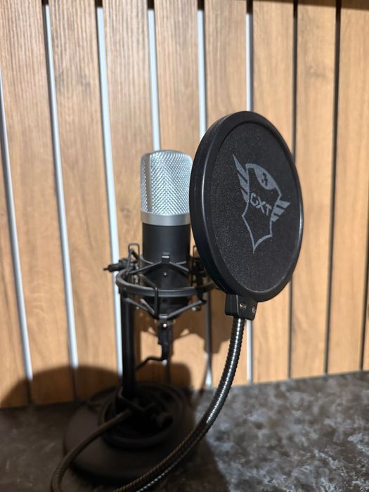 Gaming микрофон Trust GXT – USB, стойка + поп филтър