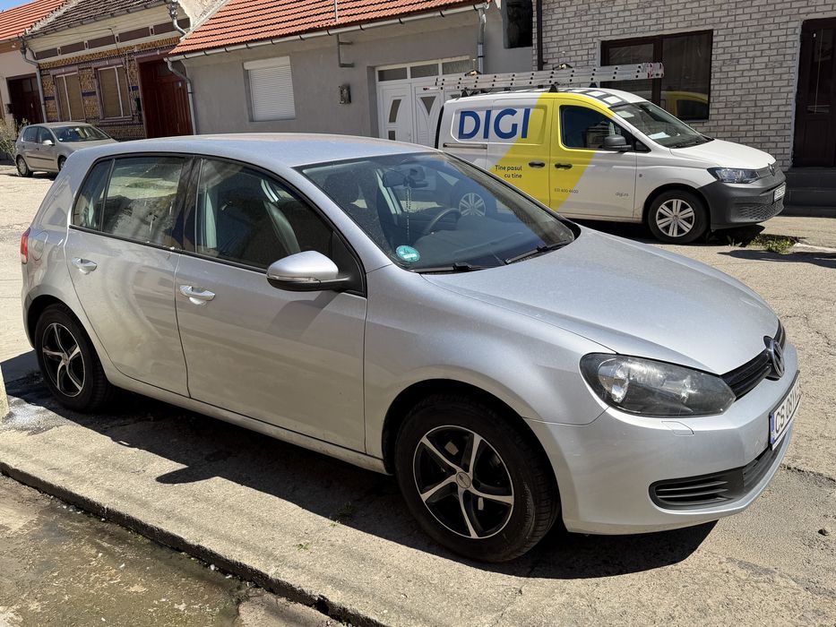 Vând Golf 6 2009 5500€