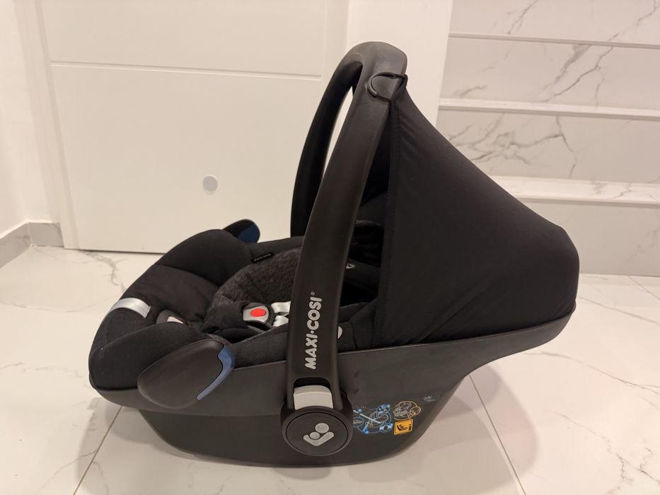 Scoica Auto Maxi Cosi Pebble Pro I-Size ESSENTIAL BLACK