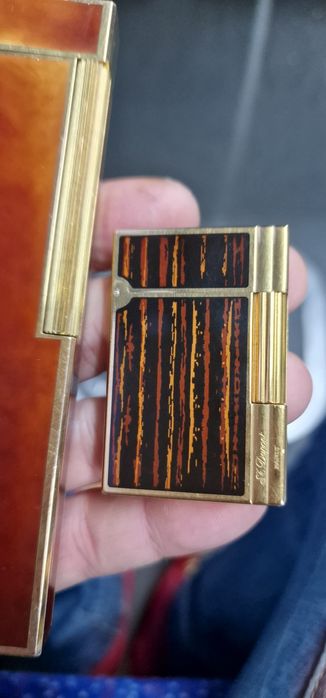 Запалка Dupont .