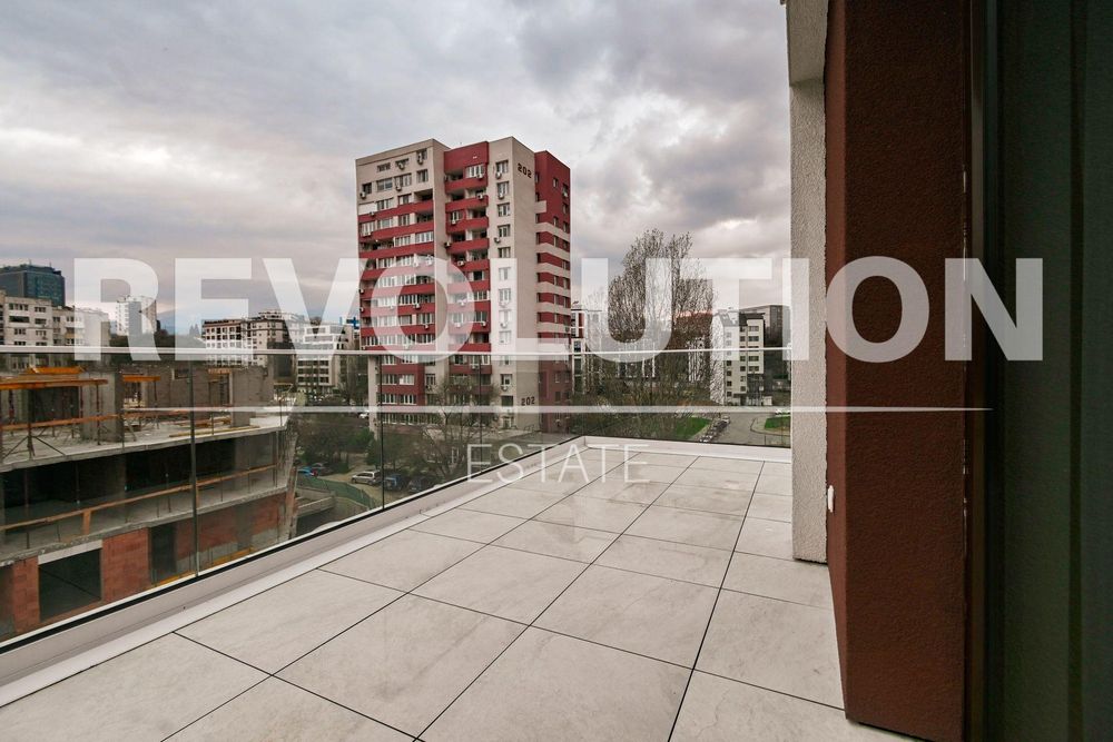 Дава се под наем Тристаен апартамент в София, Дружба 2 - 150 кв.м за 1196.97 € - Снимка #11
