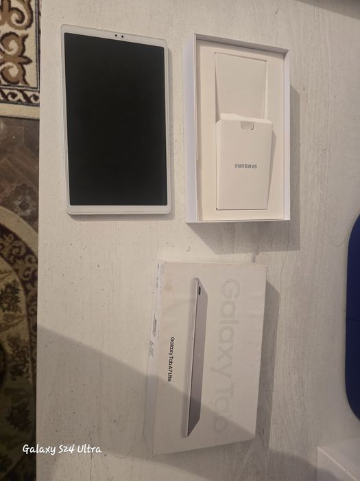 Samsung tablet a7 lite