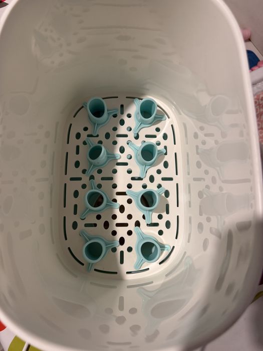 Sterilizator biberoane