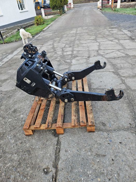 De vanzare tiranti frontali tractor Deutz Agrotron seria 6000