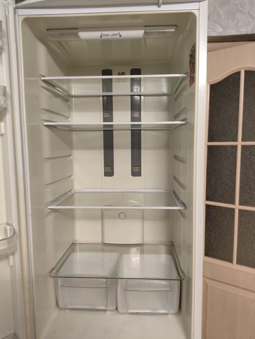 Продается холодильник