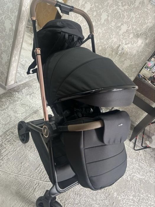 Продам коляску Kidilo