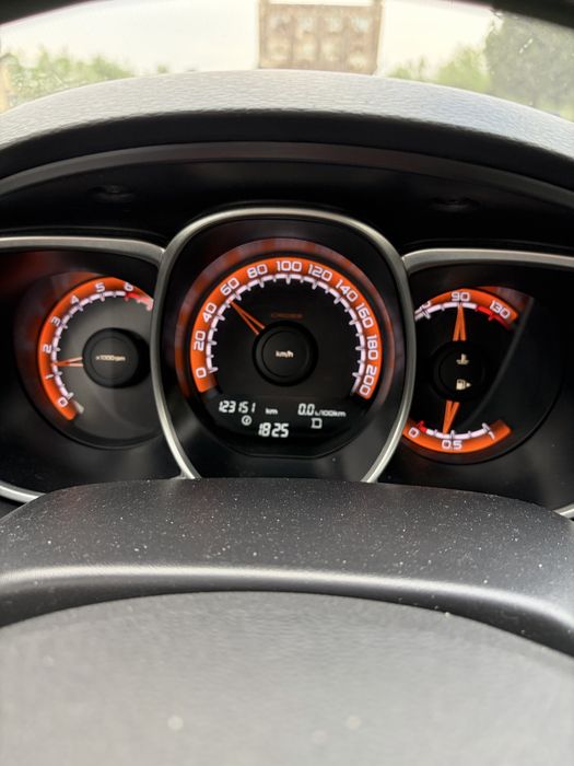 Lada vesta cross sw