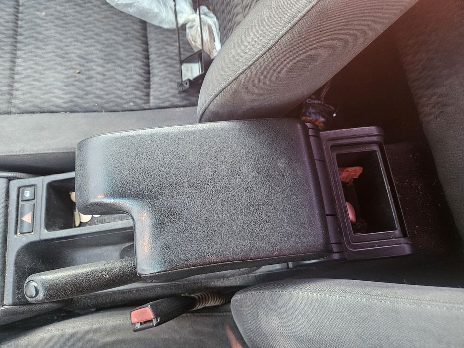 Cotiera bmw e46 impecabila